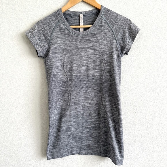 Lululemon Swiftly Tee Heathered Gray Womens 6 Running Activewear Athletic Casual - Picture 1 of 9